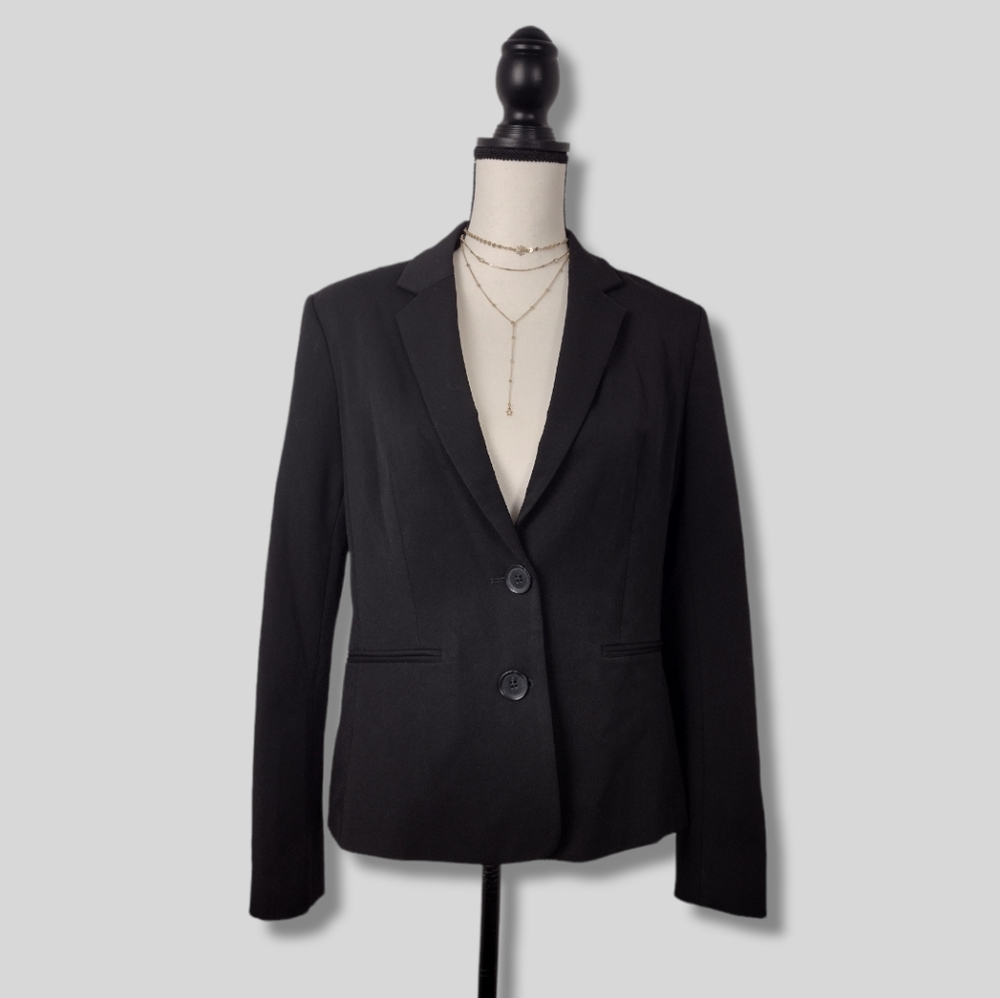 Classic Black Women's Blazer